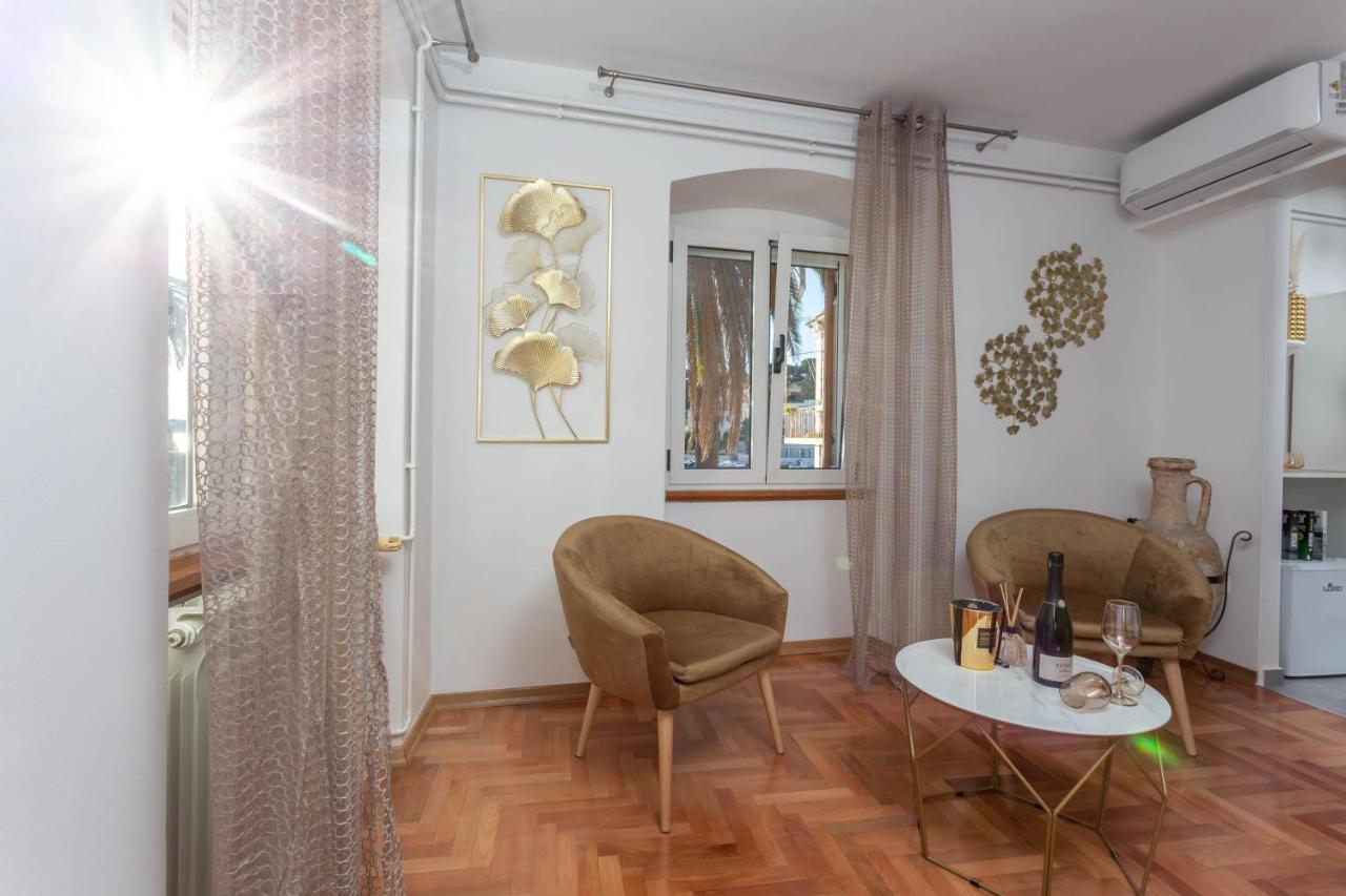 Deluxe Dreamy Room In The Center Of Hvar With Sea View Hvar Town Bagian luar foto